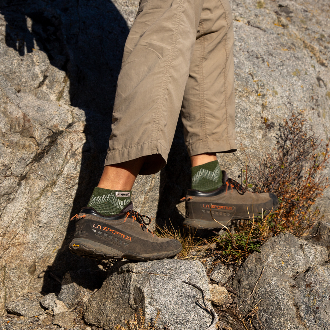Outdoor Midweight Mini-Crew Wool