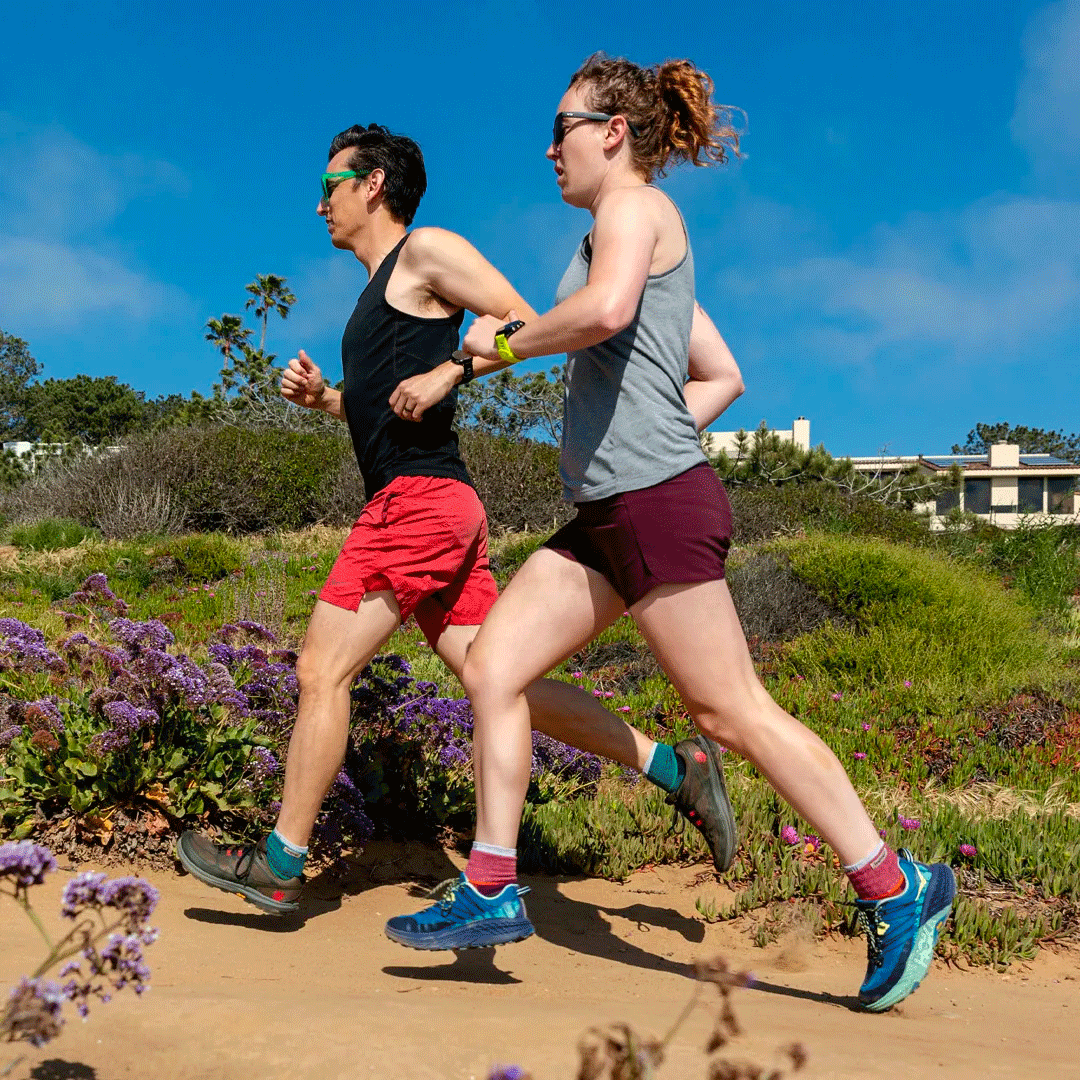 Feature 2025 running socks